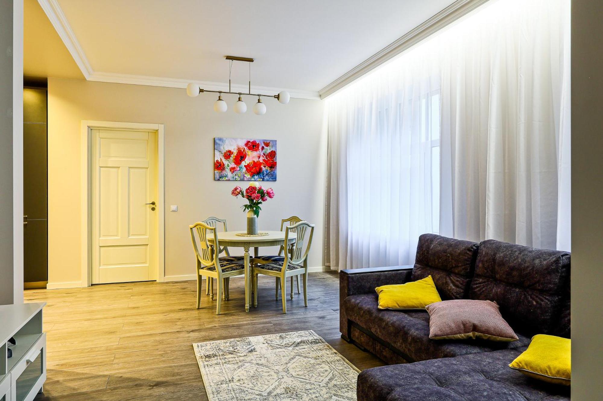 Superb Apartment In City Centre Riga Exteriör bild