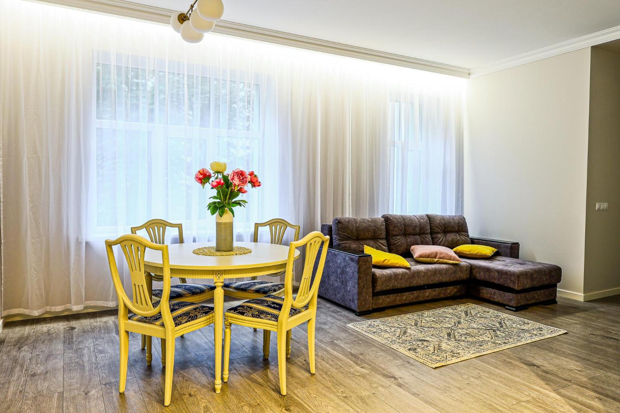 Superb Apartment In City Centre Riga Exteriör bild